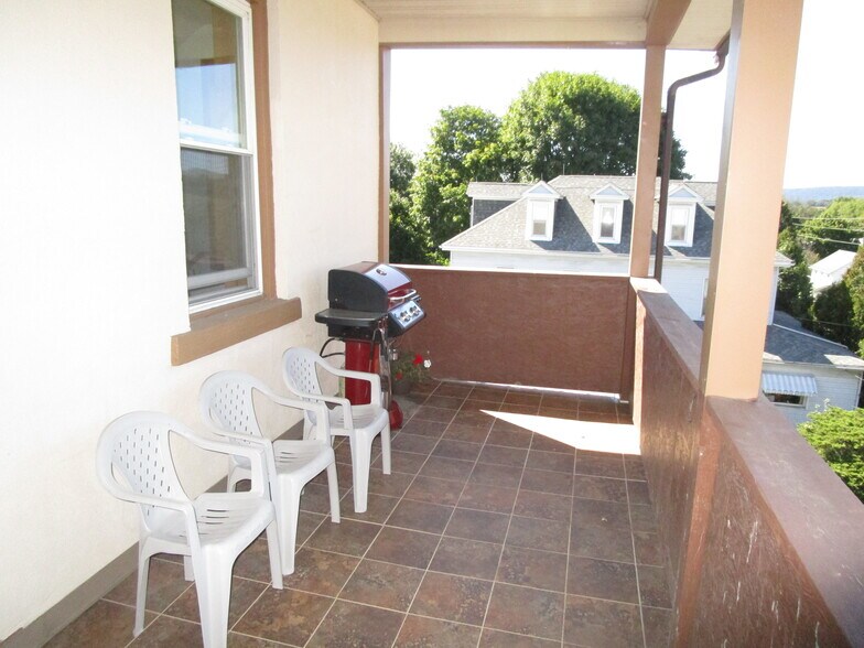 More Photos Of 6796 Madison St, New Tripoli Apartments For Sale