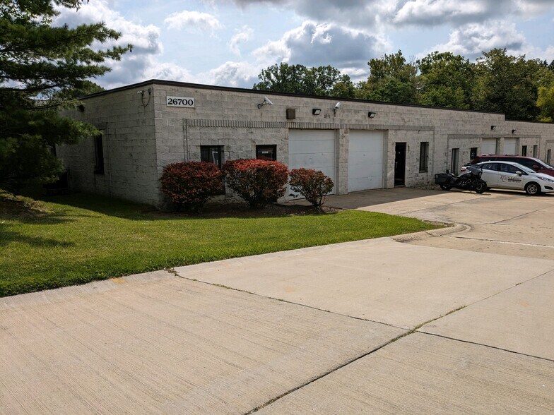 More Photos Of 26700 Renaissance Pky, Warrensville Heights Manufacturing For Lease