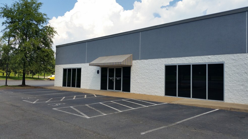 More Photos Of 10217-10225 Nokesville Rd, Manassas Restaurant For Lease