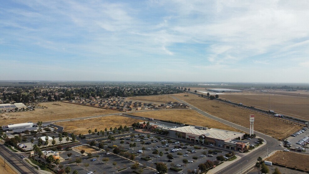 More Photos Of 0 Genoa Lake Way, Chowchilla Land For Sale