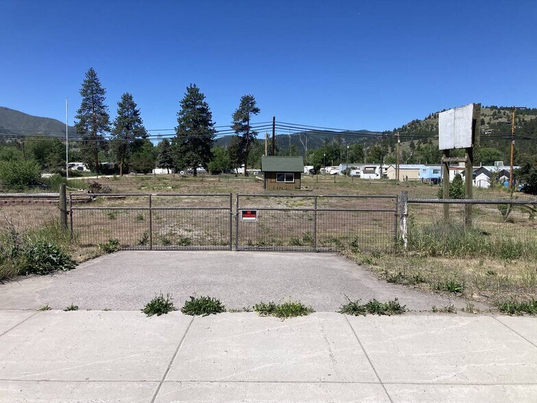 More Photos Of 12085 US-93, Lolo Land For Sale