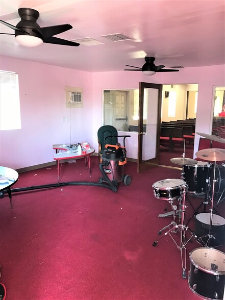 More Photos Of 66735 Pierson Blvd, Desert Hot Springs Religious Facility For Sale