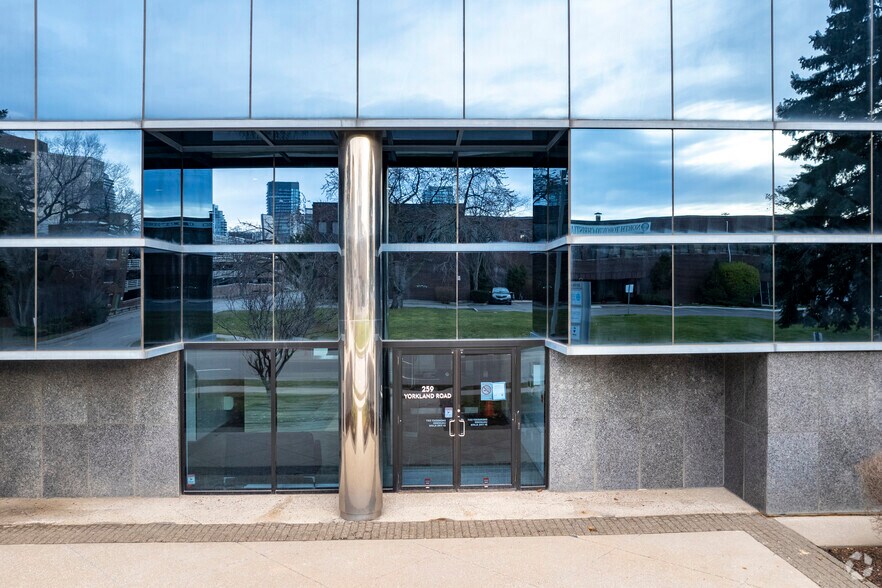 More Photos Of 259 Yorkland Rd, Toronto Office For Lease