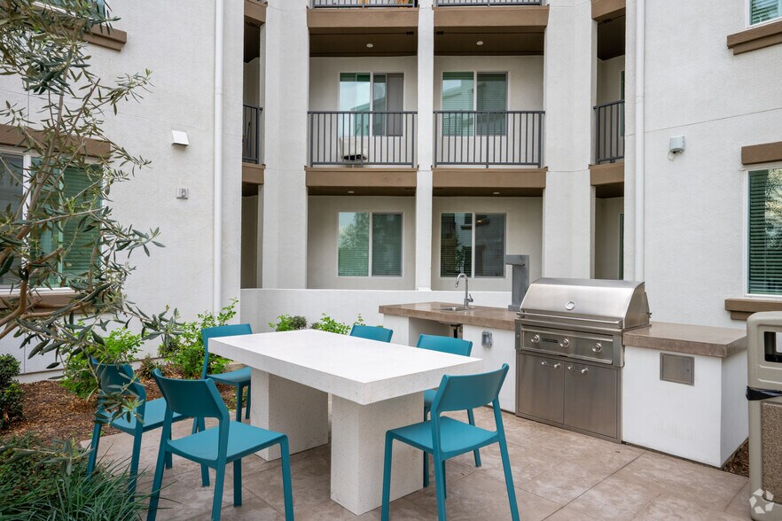 More Photos Of 14817 Foothill Blvd, Fontana Apartments For Lease