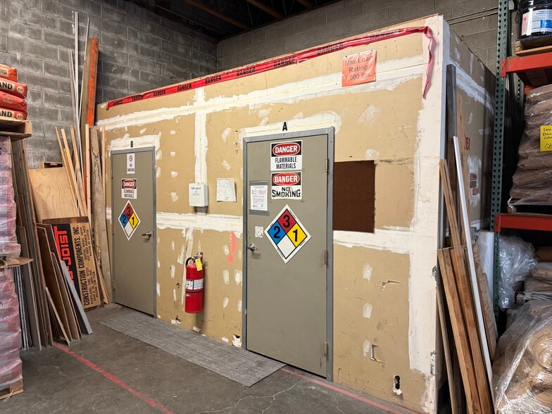 More Photos Of 205 S Dawson St, Seattle Manufacturing For Lease