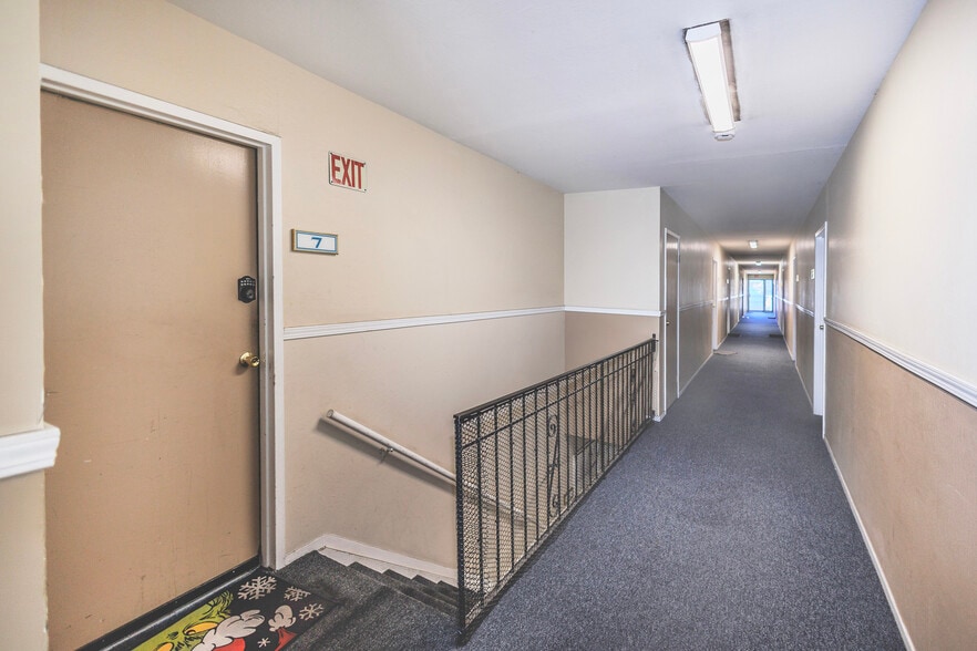 More Photos Of 106 N Bayshore Blvd, San Mateo Apartments For Sale
