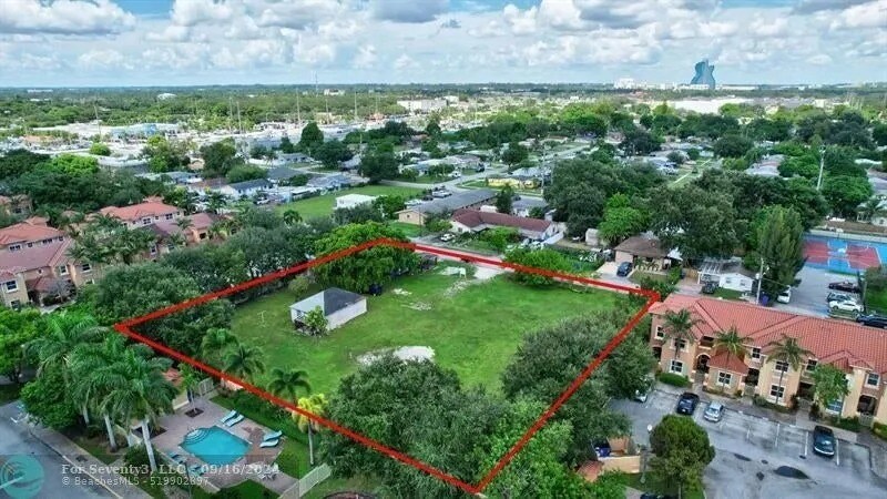 More Photos Of 5830 Liberty St, Hollywood Land For Lease