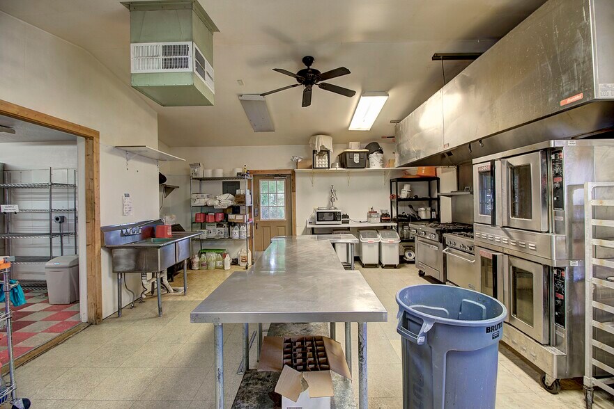 More Photos Of 700 9th St W, Columbia Falls Restaurant For Sale