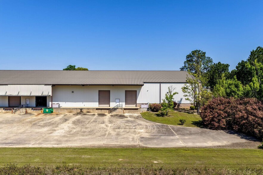 More Photos Of 1536 Dougherty Ave, Albany Industrial For Sale