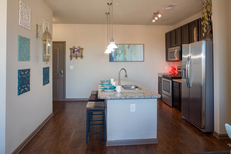 More Photos Of 919 Greensboro Ave, Tuscaloosa Apartments For Lease