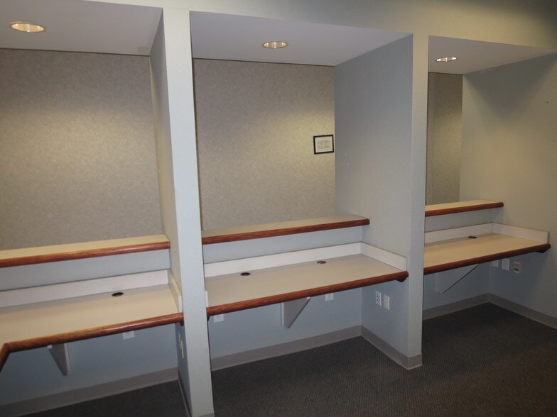 More Photos Of 502 W King St, Kings Mountain Medical For Lease