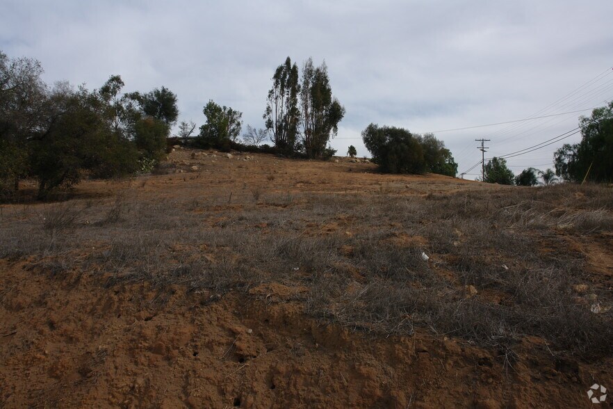 More Photos Of Alvarado St @ N Brandon Road, Fallbrook Land For Sale