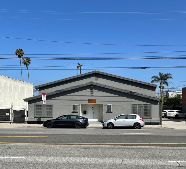 Primary Photo Of 12031 Jefferson Blvd, Culver City Warehouse For Lease