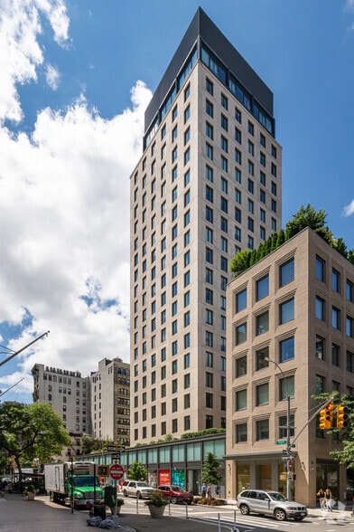 More Photos Of 100-110 University Pl, New York Apartments For Lease