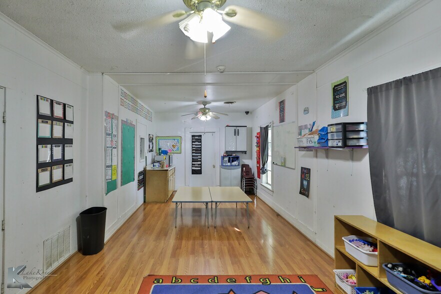 More Photos Of 6000 Buffalo Gap Rd, Abilene Daycare Center For Sale