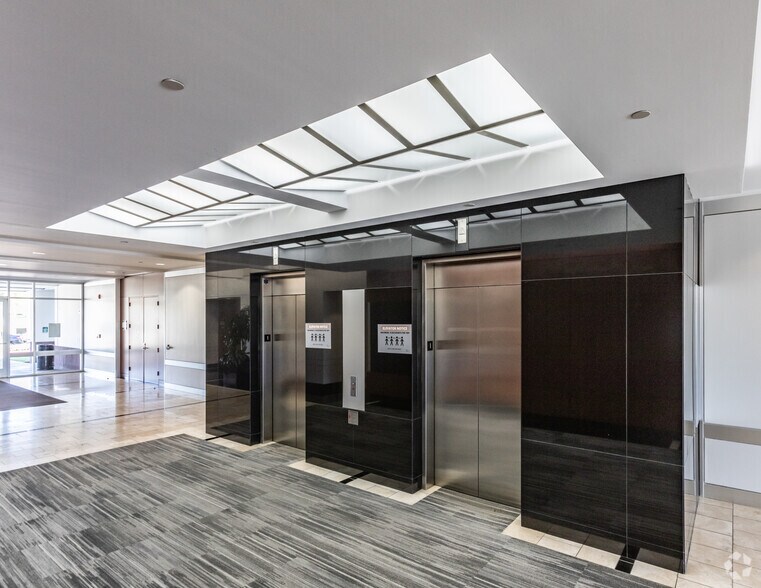More Photos Of 3536 Concours, Ontario Office For Lease