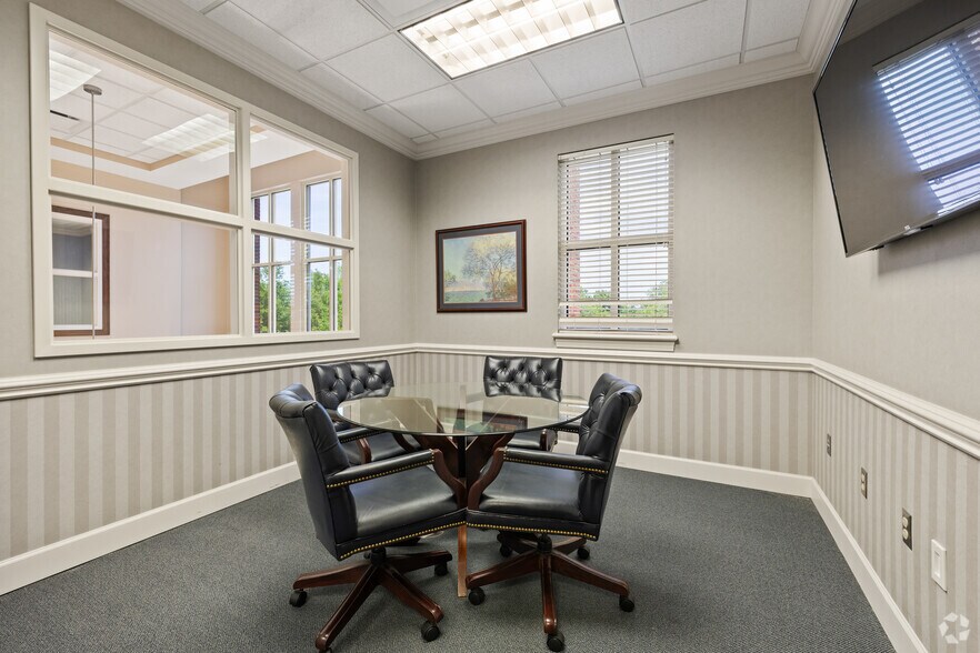 More Photos Of 3664 Coolidge Ct, Tallahassee Office For Sale