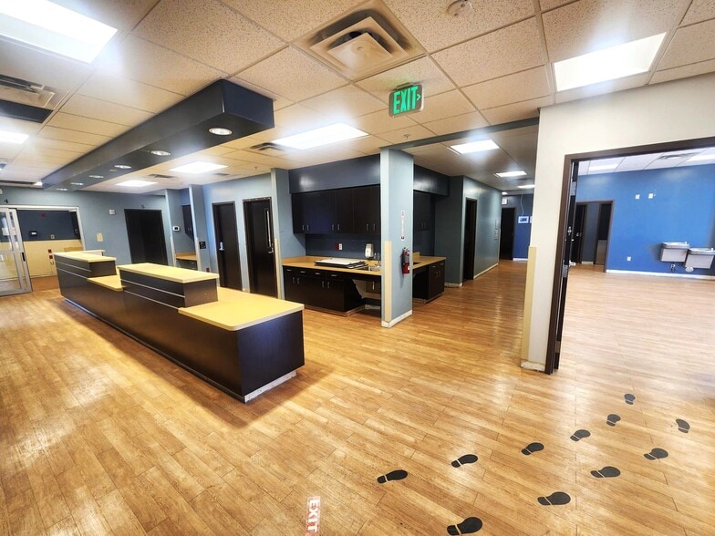 More Photos Of 2035 S Pueblo Blvd, Pueblo Freestanding For Sale