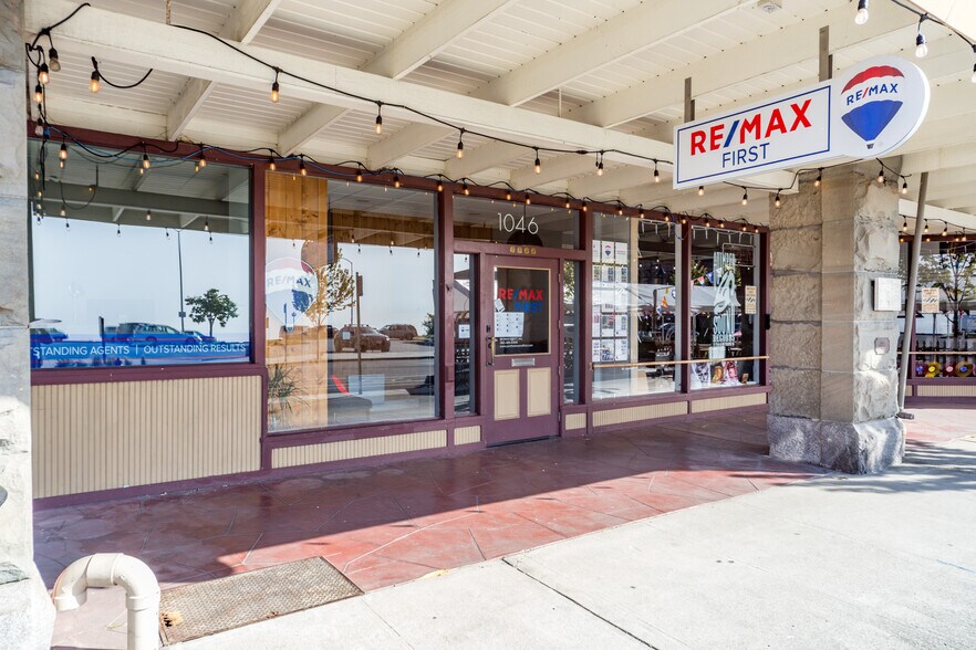 More Photos Of 1042 Water, Port Townsend Storefront Retail Office For Lease