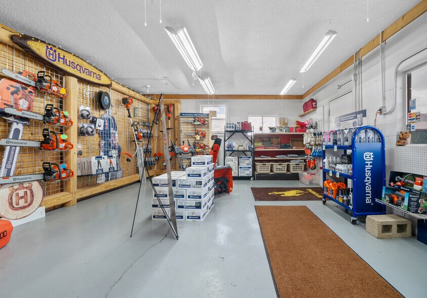 More Photos Of 2441 Fort Sanders Rd, Laramie Industrial For Sale