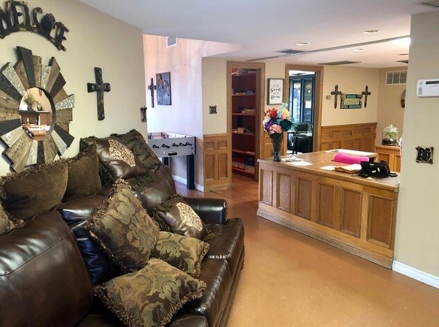 More Photos Of 4122 Weber Rd, Corpus Christi Medical For Lease