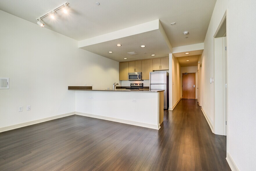 More Photos Of 1155 4th St, San Francisco Apartments For Lease