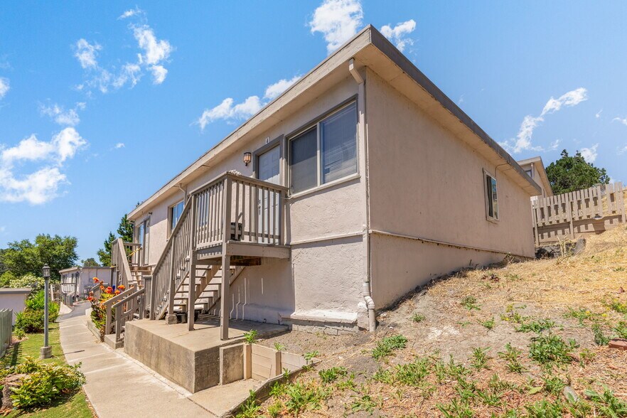 More Photos Of 5249 Sobrante Ave, El Sobrante Apartments For Sale