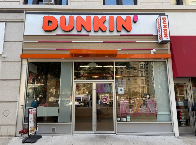 More Photos Of 2260-2268 Broadway, New York General Retail For Sale