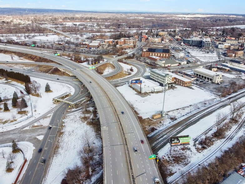 More Photos Of 104-112 Erie Blvd, Schenectady Land For Sale