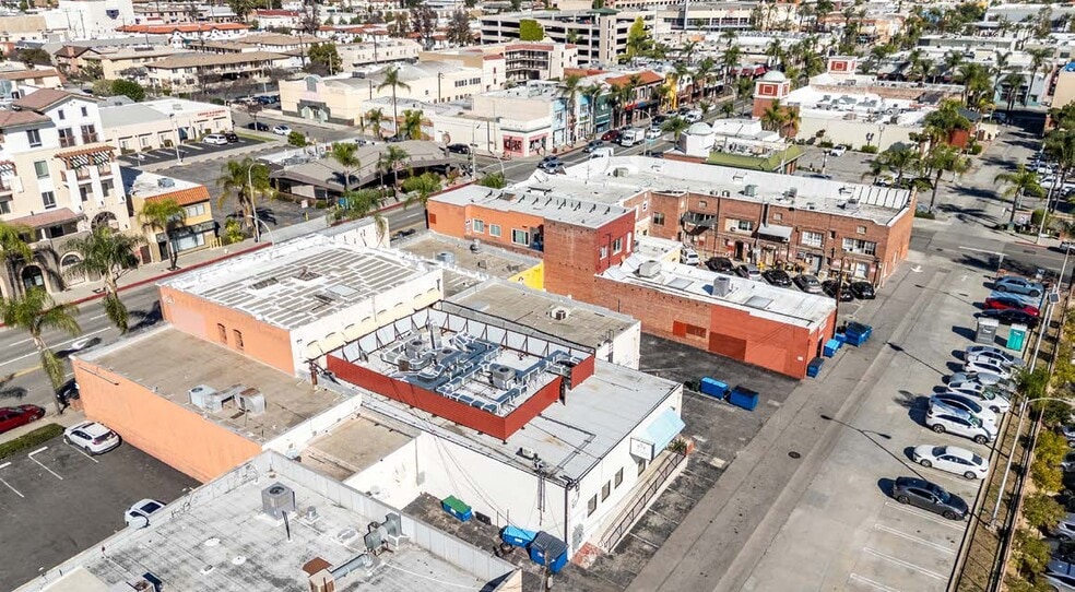 More Photos Of 228 W Main St, Alhambra Storefront Retail Office For Sale