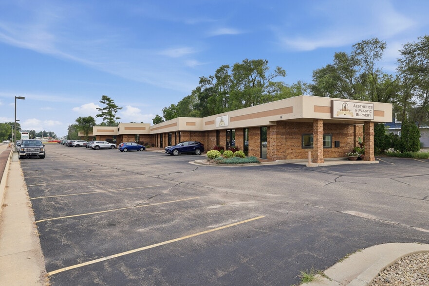 Primary Photo Of 1840 Post Rd, Plover Storefront Retail Office For Sale