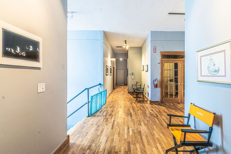 More Photos Of 1828 Jefferson St NE, Minneapolis Loft Creative Space For Lease