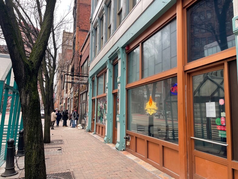 More Photos Of 951-953 Liberty Ave, Pittsburgh Apartments For Sale