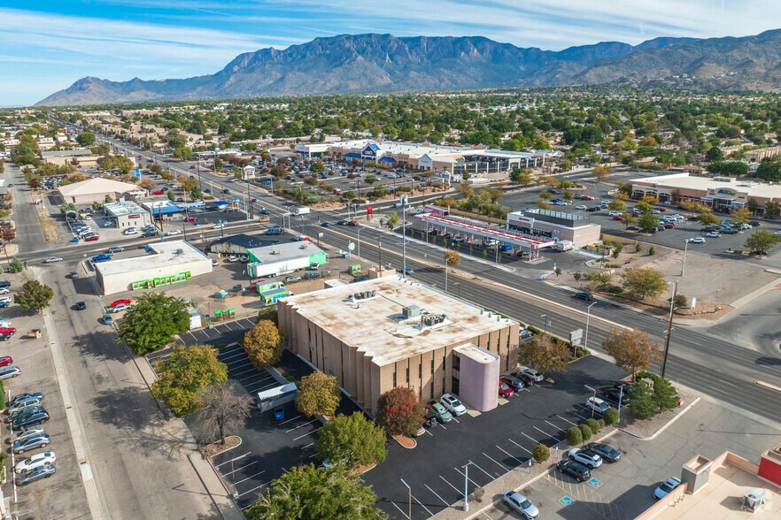 More Photos Of 2901 Juan Tabo Blvd NE, Albuquerque Office For Lease