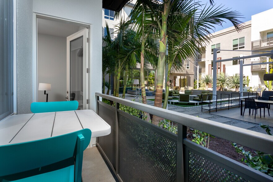 More Photos Of 185 S State College Blvd, Brea Apartments For Lease