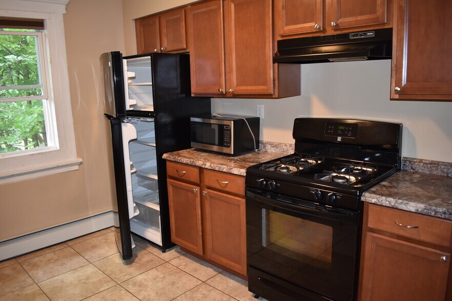 More Photos Of 5 Mather St, Binghamton Apartments For Sale