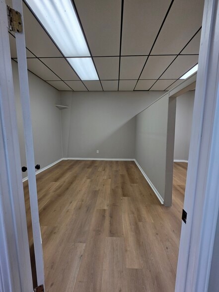 More Photos Of 6550 Westwood Blvd, Beaumont Industrial For Lease