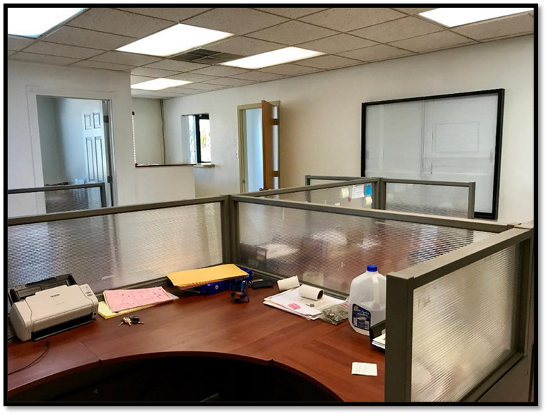 More Photos Of 8910 San Mateo Dr, Laredo Distribution For Lease