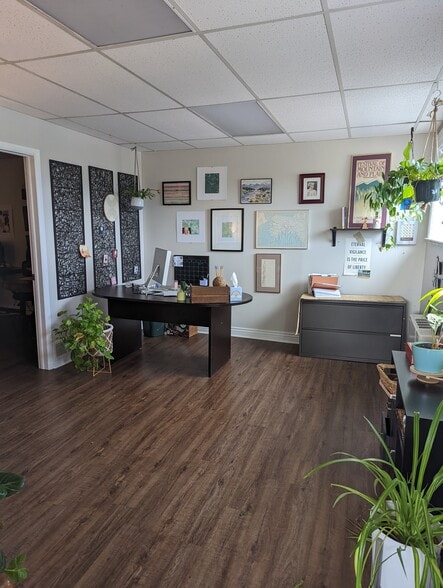 More Photos Of 1100 W Littleton Blvd, Littleton Loft Creative Space For Lease