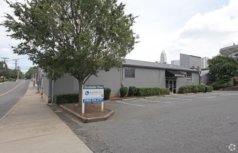 More Photos Of 623 S Cedar St, Charlotte Loft Creative Space For Lease