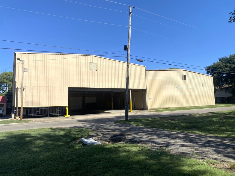 Primary Photo Of 516 Jefferson Blvd, Birmingham Manufacturing For Lease