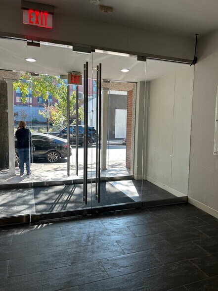 More Photos Of 10 Mitchell Pl, White Plains Office For Lease