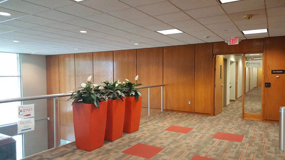 More Photos Of 322 E Main St, Branford Medical For Lease