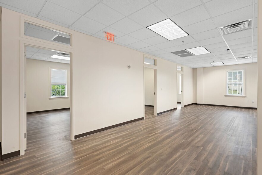 More Photos Of 112 Long Hollow Pike, Goodlettsville Office For Lease