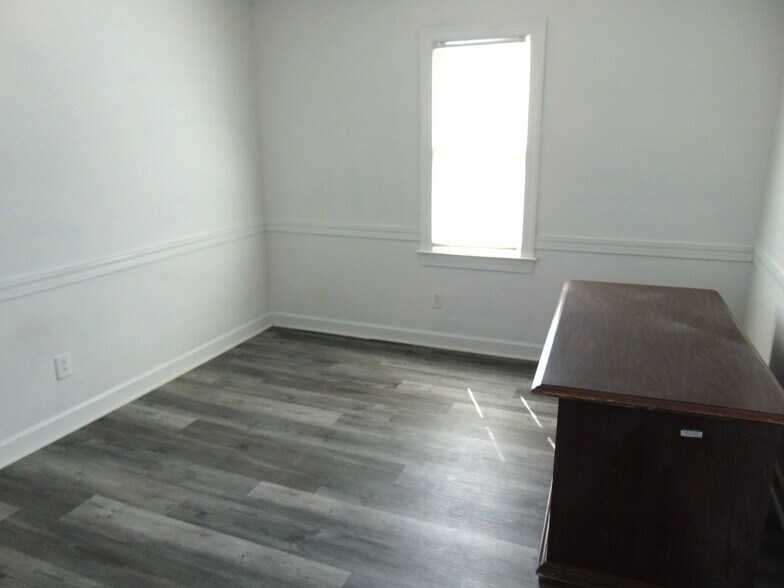 More Photos Of 2897 Mountain Industrial Blvd, Tucker Medical For Sale