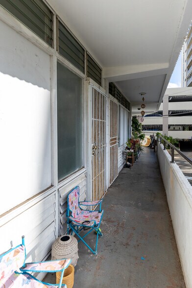 More Photos Of 250 Kapili St, Honolulu Apartments For Sale