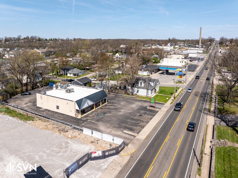 More Photos Of 409 N Main St, Nicholasville Restaurant For Sale