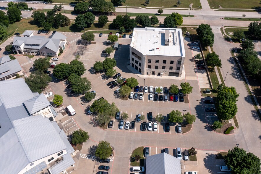 More Photos Of 5060 Tennyson Pky, Plano Medical For Sale