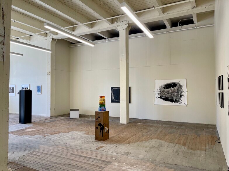 More Photos Of 1231 NW Hoyt St, Portland Loft Creative Space For Lease