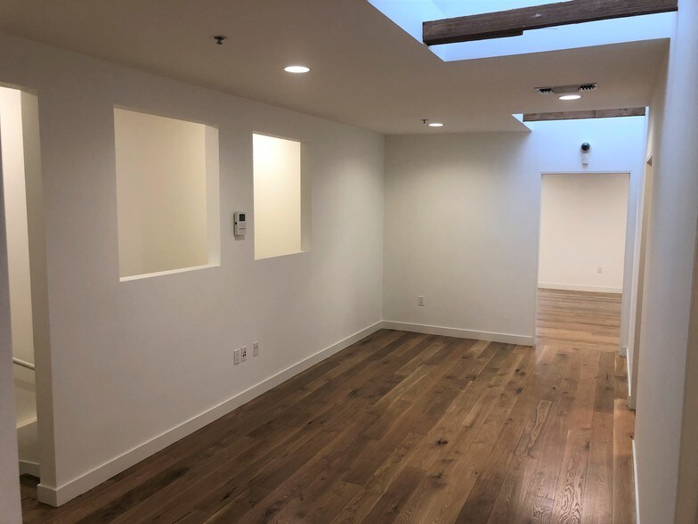 More Photos Of 3839 Main St, Culver City Loft Creative Space For Lease